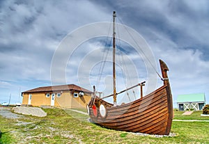 Vikings boat example at Matane