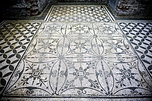 Villa Adriana. White and black mosaics with geometric motifsdecorate the floors of various environments. Rome, Italy