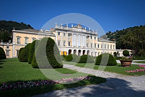 Villa Olmo, Lake Como, Italy photo