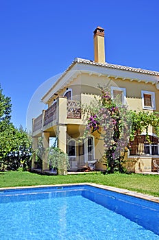 Villa with pool