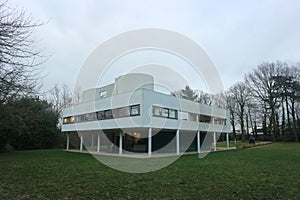 Villa Savoye - Le Corbusier