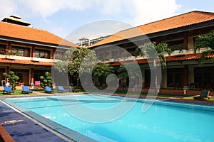 Villa swimming pool