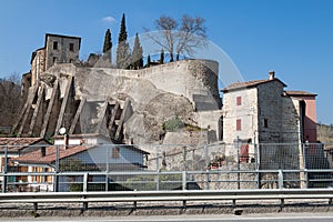 The village of Cusercoli
