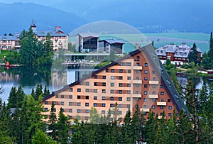 Pohľad na Hotel Patria na Štrbskom Plese