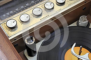 Vintage 1950 1960 hi-fi stereo radio console