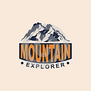 Vintage adventure logo Premium Vector