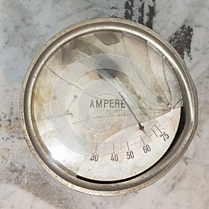 Vintage ampere meter