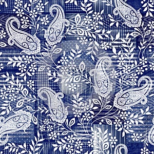 Vintage botanical repeat pattern