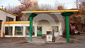 Vintage BP Gasstation in Tingvoll in Norway photo