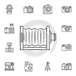 vintage camera icon. Detailed set of photo camera icons. Premium quality graphic design icon. One of the collection icons for webs
