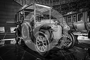 Vintage car Benz 20/35 PS Landaulet, 1909.