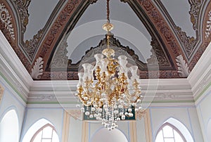 Vintage chandelier in oriental style in Topkapi palace in Istanbul, Turkey