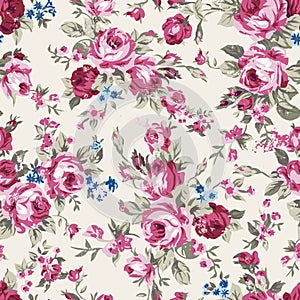 Vintage chintz roses seamless pattern