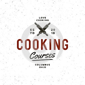 Vintage cooking classes logo. retro styled culinary school emblem. vector illustration