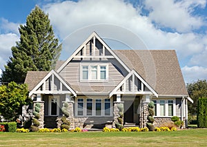 Vintage Country Home Farmhouse Residence Fraser Valley House Dwelling Custom Deluxe Exterior Design