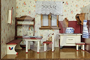 Vintage doll house