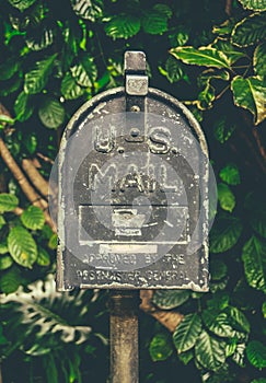 Vintage Hawaiian US Mail Box