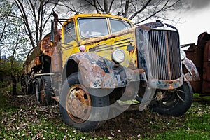 Vintage Mack Semi Trailer Truck Tanker