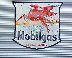 Vintage mobilgas sign