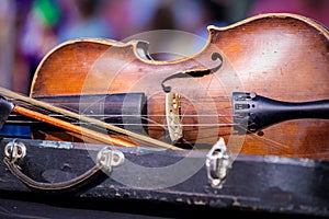 Vintage old used violin and bow