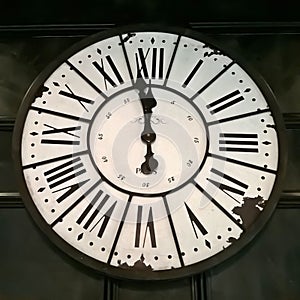 Vintage Parisian clock - minutes to midnight
