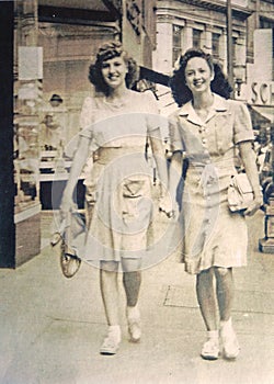 Vintage Photo/Two Young Women