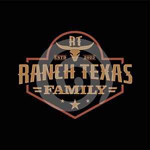 Vintage Retro Ranch Texas family Longhorn, Western State Bull Cow. Letter R,T Vintage Label Logo Design Emblem, Vector