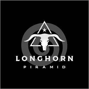 Vintage Retro Texas Longhorn Buffalo Bull Cow cattle for Western Farm Ranch Country logo design