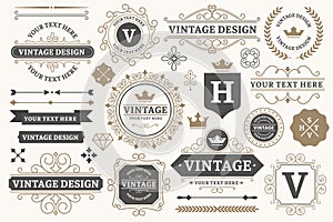 Vintage sign frames. Old decorative frame design, retro ornate label elements and luxurious vintage borders vector set