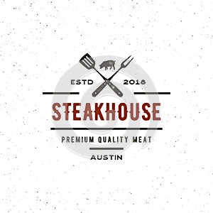 Vintage steak house logo. retro styled grill restaurant emblem. vector illustration