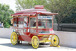 Vintage style popcorn vendor wagon