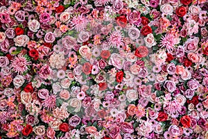 Vintage style rose bouquet background
