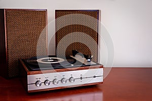 Vintage turntable with speakers