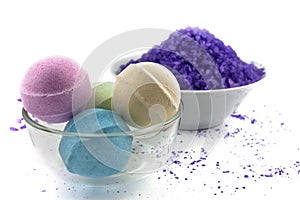 Violet salt and bath balls