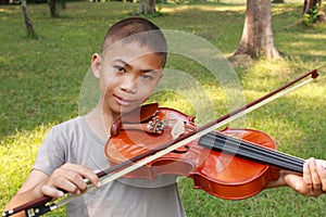 Violin boy