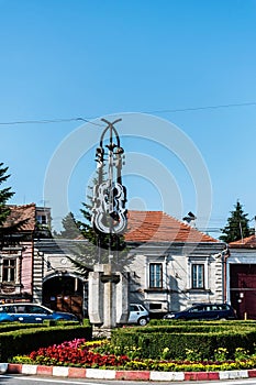The Violins Monument