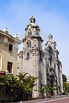 Virgen Milagrosa Church in Miraflores photo