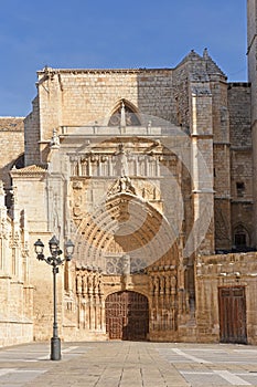 Virgen o El obispo door of Catheral San Antolin, Palencia, Castilla y Leon, Spain