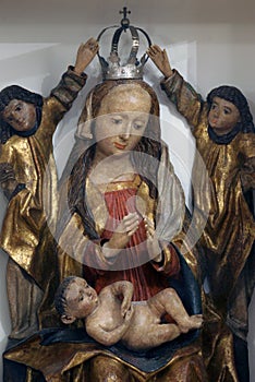 Virgin Mary with baby Jesus