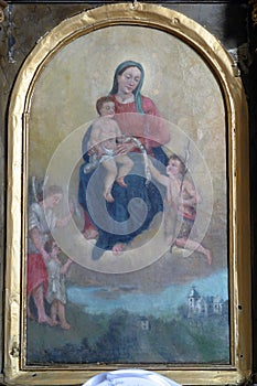 Virgin Mary with baby Jesus