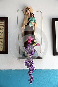 Virgin Mary with baby Jesus, Prem Dan, established by Mother Teresa and run by the Missionaries of Charity in Kolkata