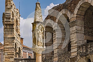 Virgin Mary with baby Jesus, statue on Piazza Bra in Verona, Italy