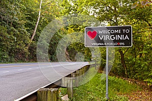 `Virginia is for lovers` Weldome to Virginia sign