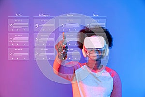 Virtual Reality in Project Management: Innovative Solutions for Task Planning and Workflow Efficiency in Modern Business