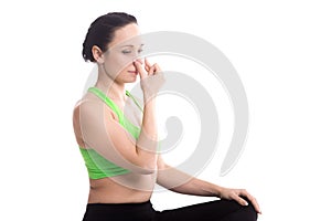 Vishnu Mudra in hatha yoga Alternate Nostril Breathing