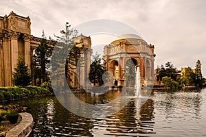 visit of the Palace of Fine Arts and its gardens in the city of San Francisco