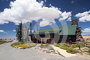 Visitor Center on rim of Cedar Breaks National Monument, Utah, USA