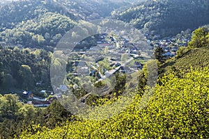 Obec Višňové od hradu Čachtice, Slovensko