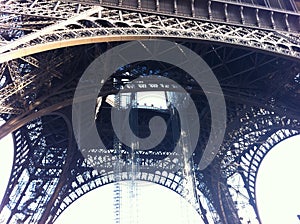 Vista de la torre eiffel photo