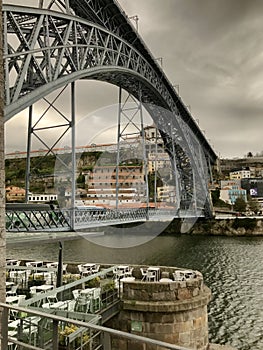 Vista del Puente en Oporto Portugal photo